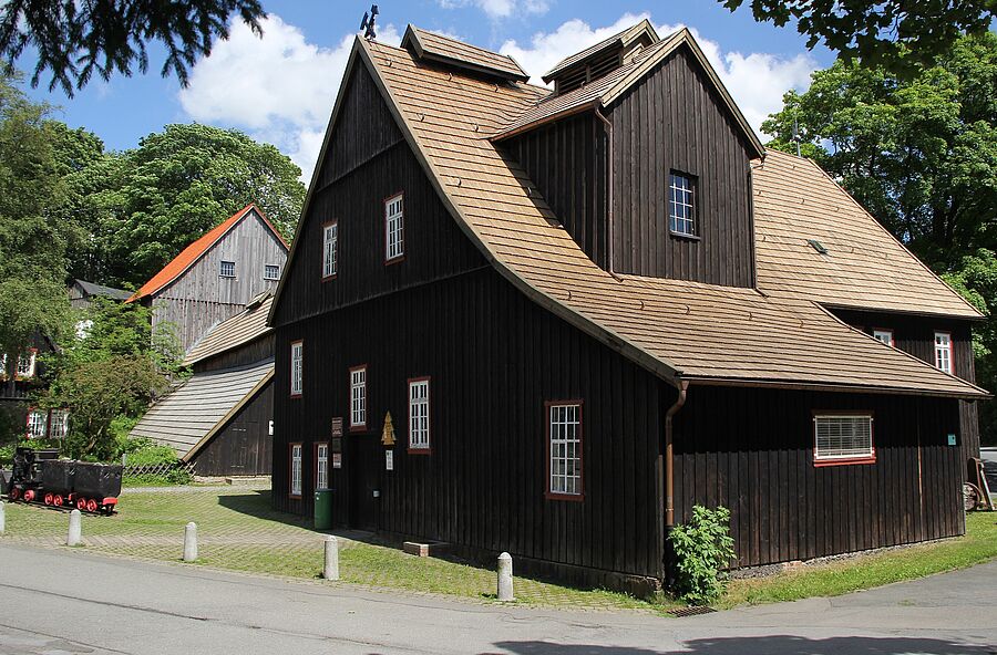 Schachtgebäude Grube Samson