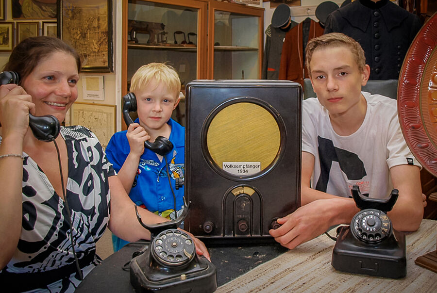 Kinder in der Ausstellung