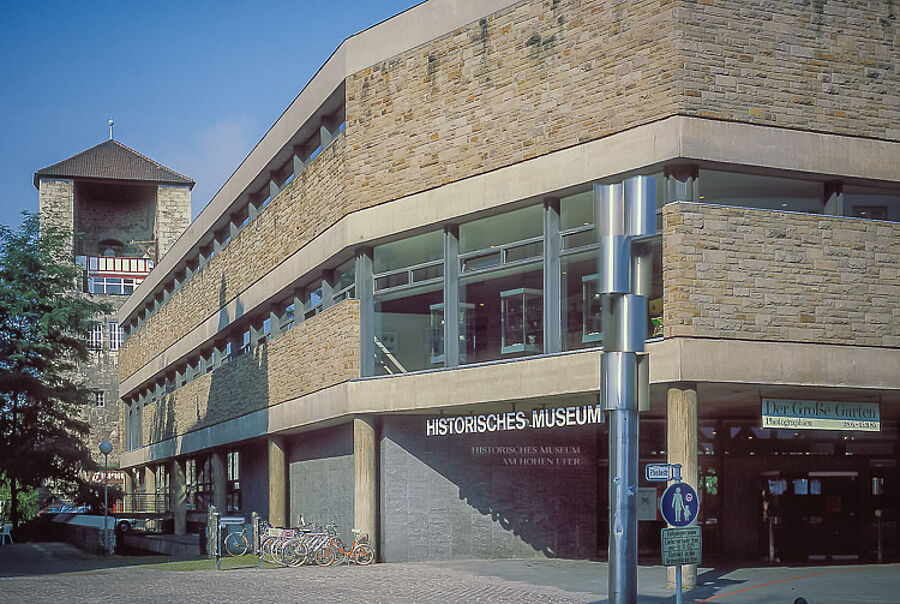 Eingang des Historischen Museums Hannover