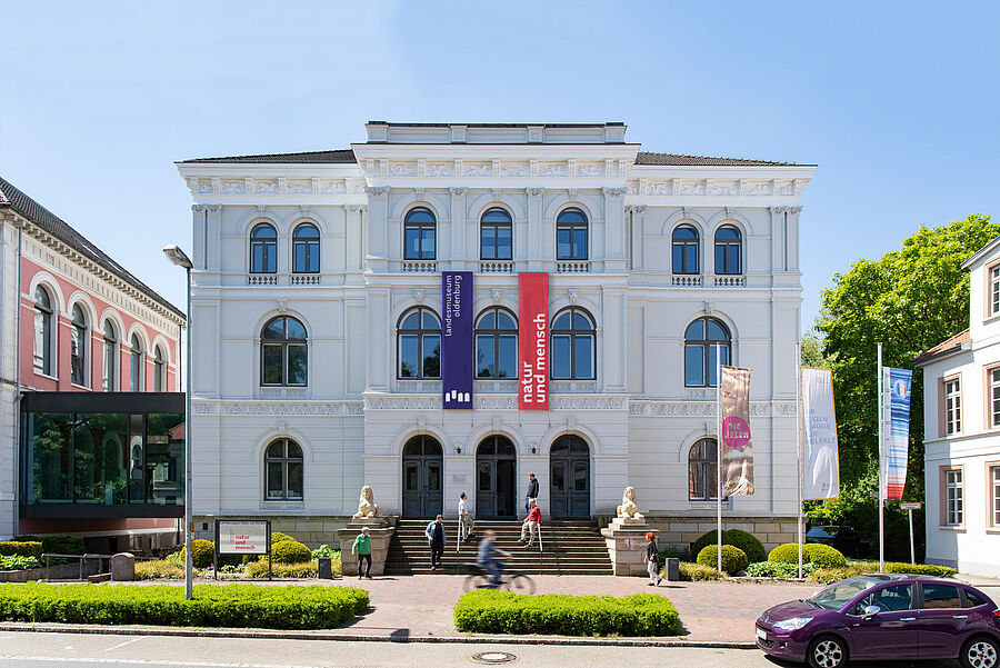 Außenansicht Landesmuseum Natur und Mensch