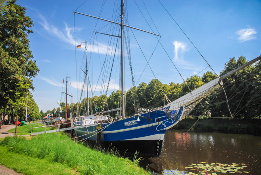 Außenansicht des Schiffes Helene