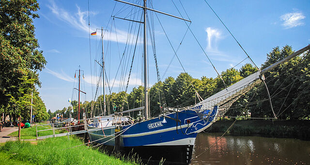 Außenansicht des Schiffes Helene