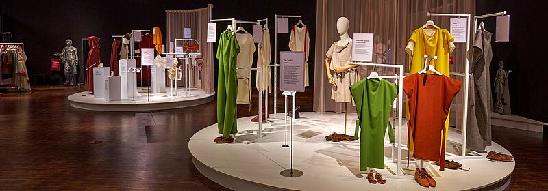 Kleidung in der Ausstellung, Foto: Varusschlacht im Osnabrücker Land gGmbH