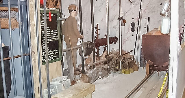Nachbau eines Salz-Abbauortes im Niedersächsischen Museum für Kali- und Salzbergbau
