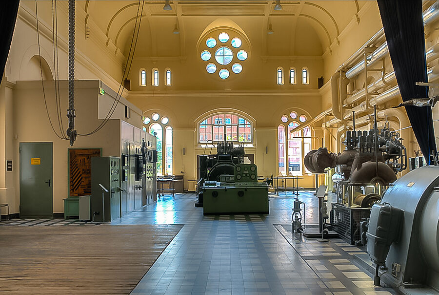 Innenansicht der Turbinenhalle des Nordwolle Museums