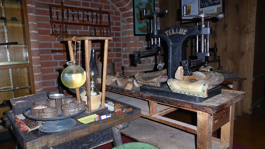 Blick in die Schuhmacherwerkstatt
