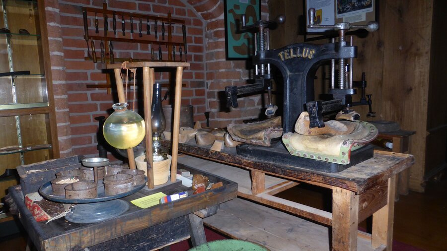 Blick in die Schuhmacherwerkstatt