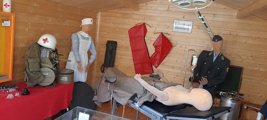 Blick in die Ausstellung des Museums der HIlfsorganisationen, Abteilung Sanitätszug