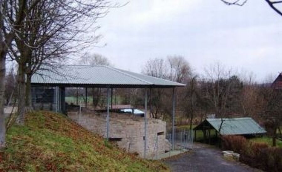 Die ausgegrabene Bastion und das erste Stauwehr der Befestigungsanlage - Museum Rodenberg