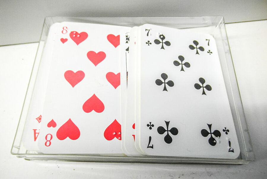 Kartenspiel für Blinde
