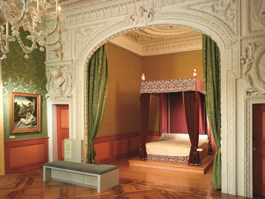 Blick in die barocken Paradegemächer im REsidenzmuseum Celler Schloß