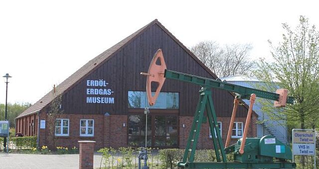 Außenansicht Erdöl-Erdgas-Museum Twist